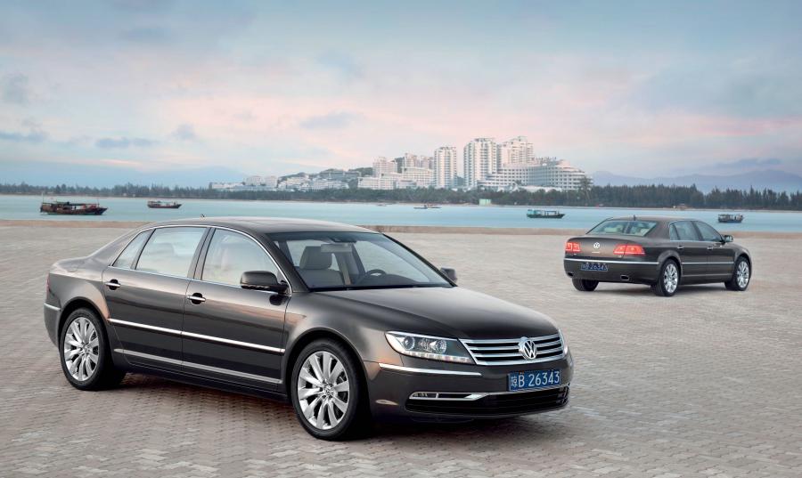  Volkswagen Phaeton 2010 года  (фото 17 из 49)